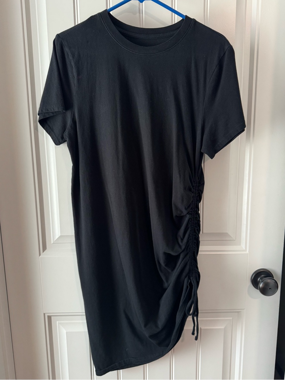 Universal Thread Black Ruched Side Midi T-Shirt Dress